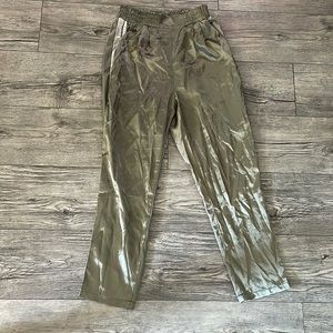 Pretty little thing satin stripe pants size small